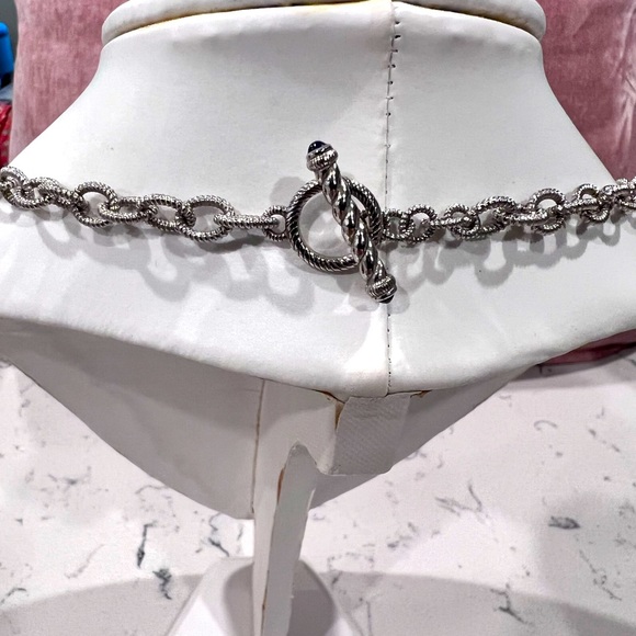 Judith Ripka bib necklace and matching earrings - Picture 5 of 5